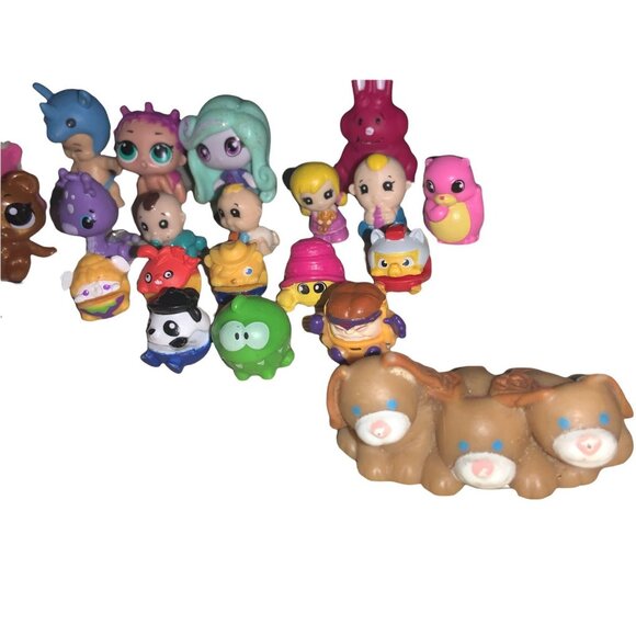 Small Mini Doll and Animal Toy Lot - Picture 5 of 9